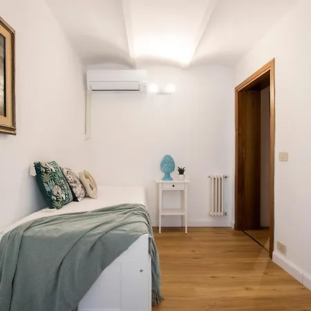 Casa Marchese Lucia * Roma