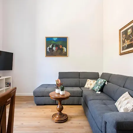 Casa Marchese Lucia Apartment