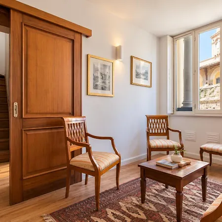 Casa Marchese Lucia Roma