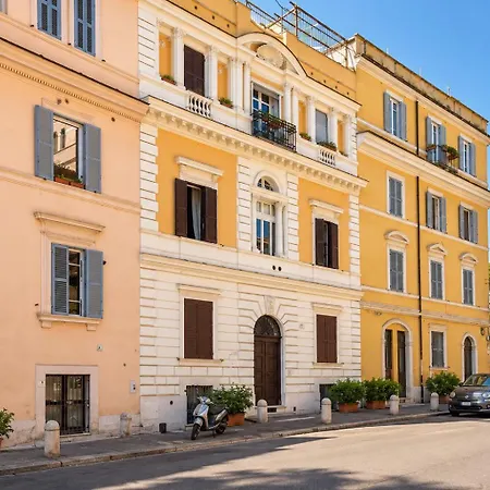 Casa Marchese Lucia * Roma